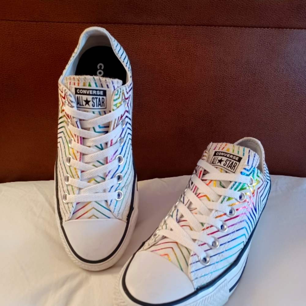 CONVERSE SIZE 8